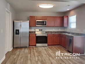 4079 Village Park Ct in Winston-Salem, NC - Building Photo - Building Photo