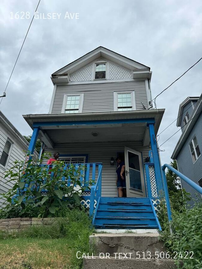 property at 1628 Gilsey Ave