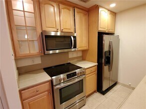 4209 Pine Heights Dr NE in Atlanta, GA - Building Photo - Building Photo