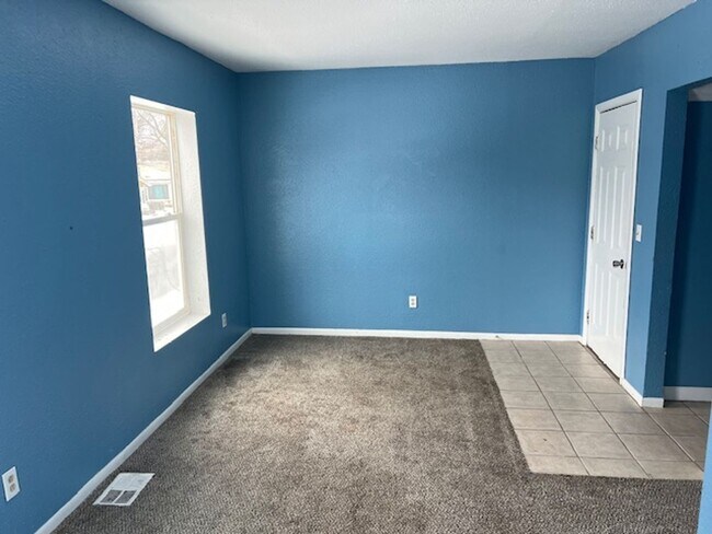 145 Harris St in Lodi, OH - Building Photo - Building Photo