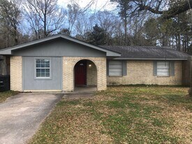 575 Moreland St in Vidor, TX - Building Photo