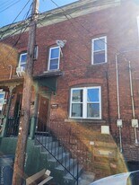 11 Coonley Ct in Staten Island, NY - Building Photo