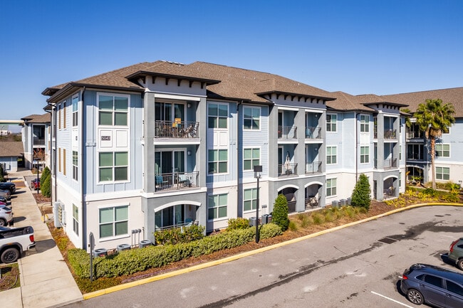 Aria at Millenia Apartments