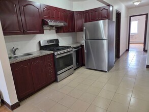 40-14 194th St in Queens, NY - Building Photo - Building Photo