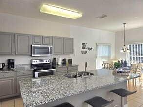 1027 Balmoral Dr in Davenport, FL - Building Photo - Building Photo
