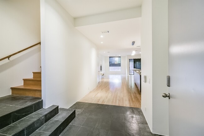 property at 2518 Mason St