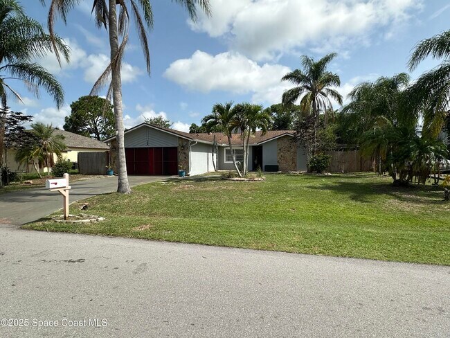 705 Hamm St NW in Palm Bay, FL - Building Photo - Building Photo