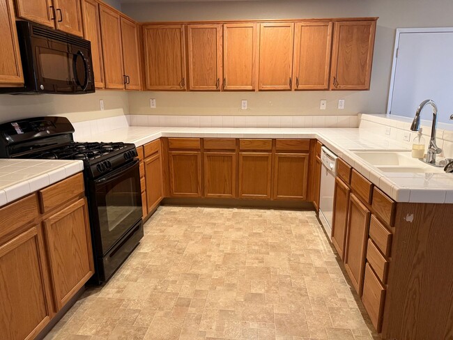 3013 Puffin Cir in Fairfield, CA - Building Photo - Building Photo