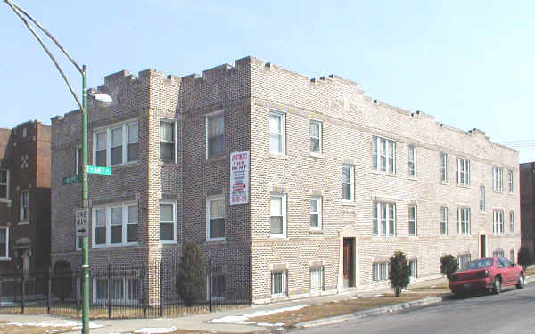 3014-22 W 64th St in Chicago, IL - Building Photo