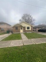 4706 Park Dr S in Metairie, LA - Building Photo