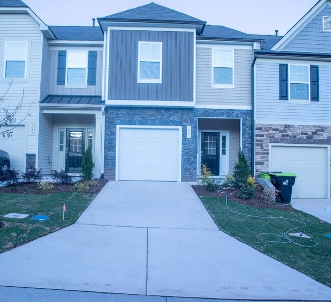 property at 1013 Channel Drop Dr