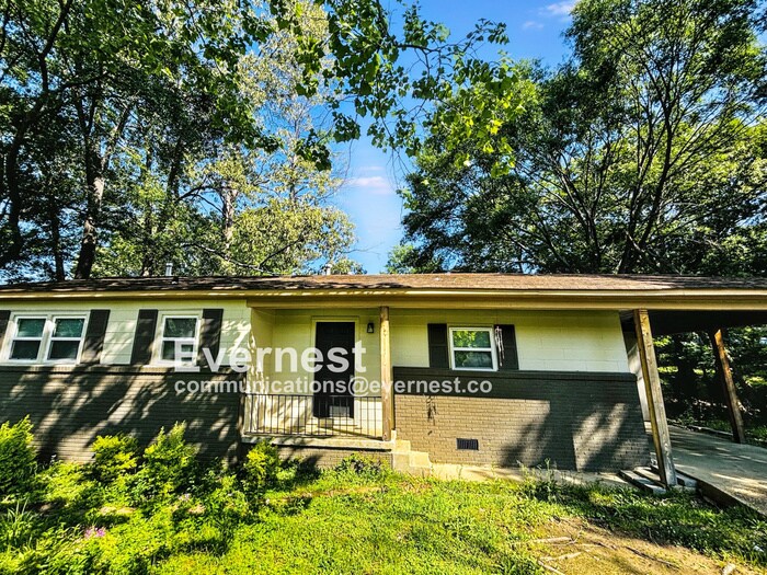 3410 Old Brandon Rd in Pearl, MS - Building Photo