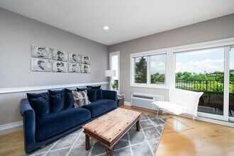 84 Hackensack Plank Rd in Weehawken, NJ - Building Photo - Building Photo