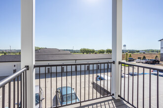 RiverPointe Apartments in South Sioux City, NE - Building Photo - Interior Photo