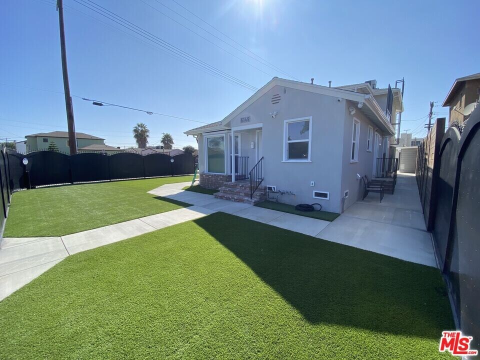 6149 Harvard Blvd in Los Angeles, CA - Building Photo
