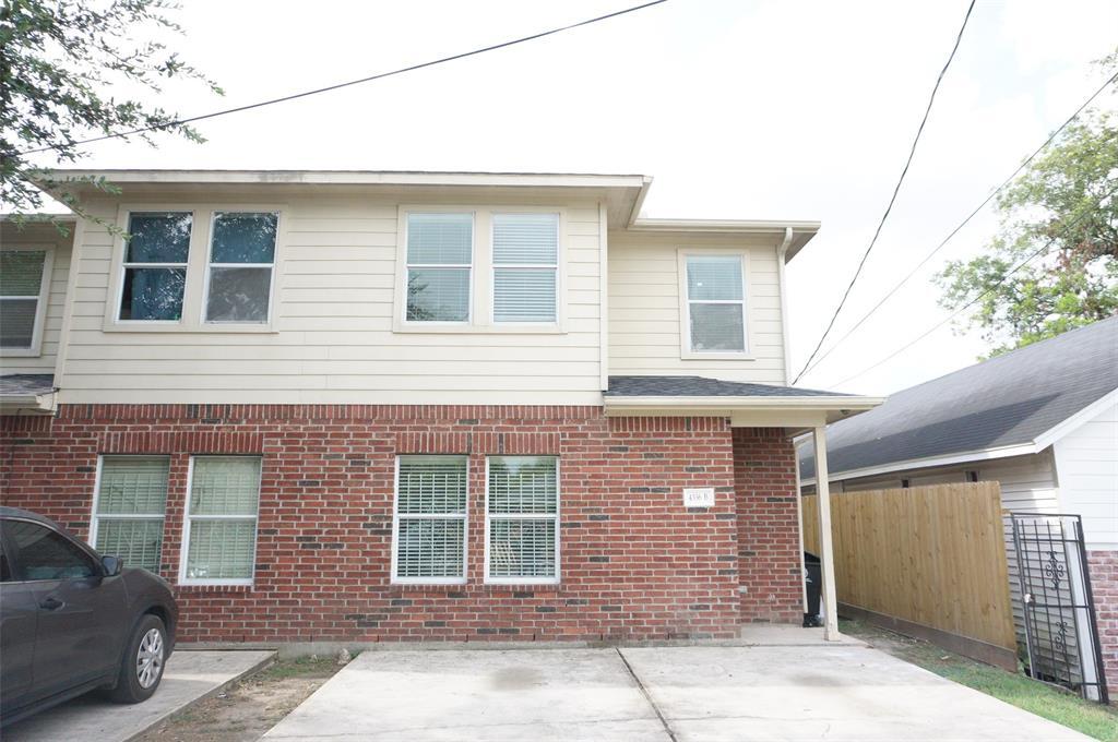 4336 Phlox St-Unit -B in Houston, TX - Foto de edificio