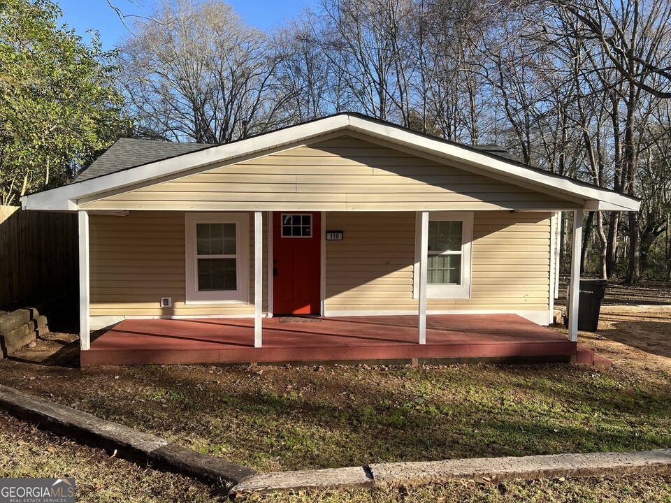 110 Lanett Ave in Lagrange, GA - Building Photo