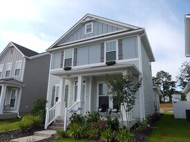 2886 Fontana St in Tallahassee, FL - Building Photo
