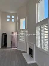 2231 Thyme Dr in Corona, CA - Foto de edificio - Building Photo