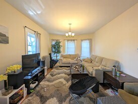 15 Paulina St, Unit 2 in Somerville, MA - Building Photo