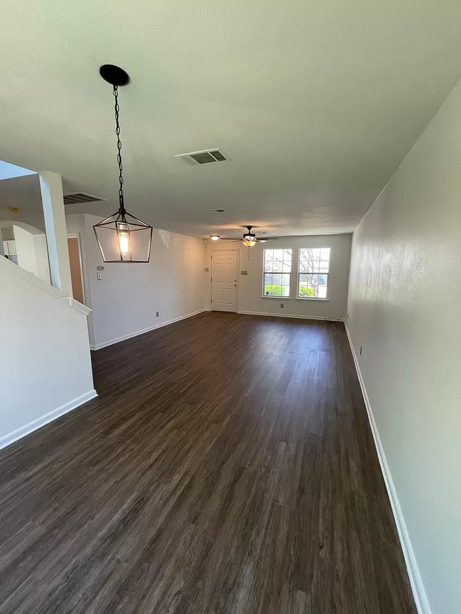 224 San Felipe Dr in Kyle, TX - Building Photo - Building Photo