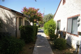 Corning West Apartments in Corning, CA - Building Photo - Other