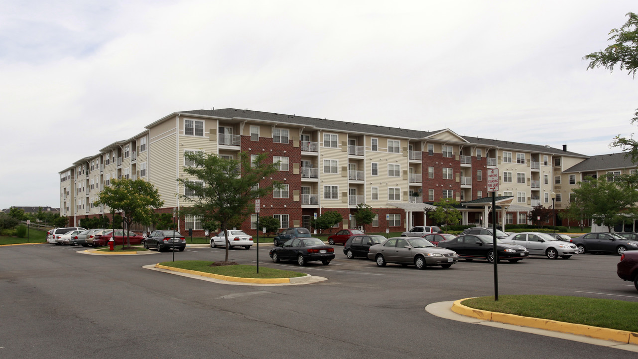 Wingler House in Ashburn, VA - Building Photo