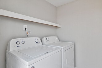 4117 W Virginia Ave, Unit SI ID1244356P in Phoenix, AZ - Building Photo - Building Photo