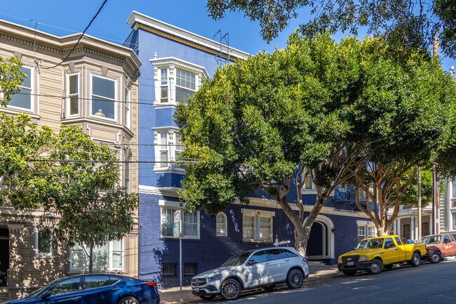 San Loretto Apartments in San Francisco, CA - Building Photo - Building Photo