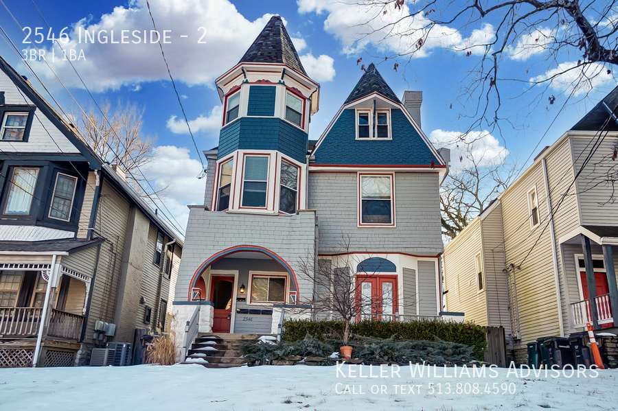 2546 Ingleside Ave, Unit 2 in Cincinnati, OH - Building Photo