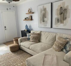 326 Wilson St in Hollywood, FL - Building Photo - Building Photo