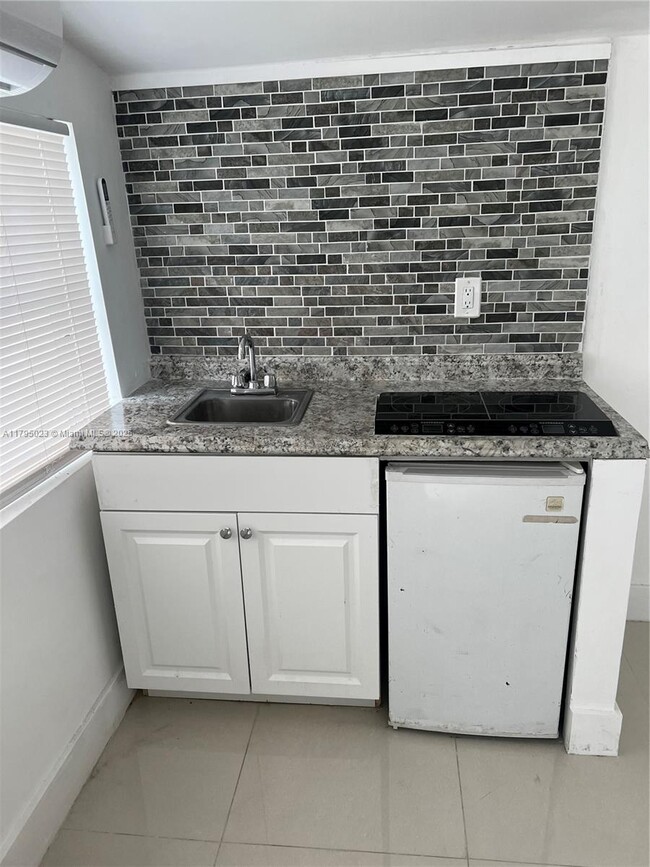 property at 6651 Custer St