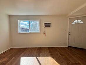 302 Union St, Unit #4 in Yakima, WA - Building Photo - Building Photo