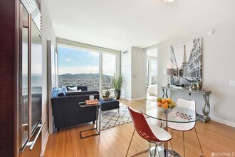 425 1st St in San Francisco, CA - Foto de edificio - Building Photo