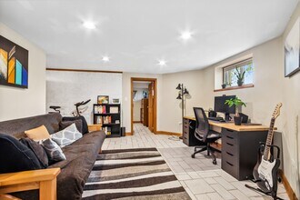 403 S Hough St in Barrington, IL - Building Photo - Building Photo