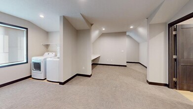 1709 Rollins Ave SE in Minneapolis, MN - Building Photo - Building Photo