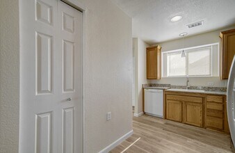 19046 E 57th Pl in Denver, CO - Building Photo - Building Photo