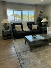 5247 Carmilfra Dr in Sarasota, FL - Building Photo - Building Photo