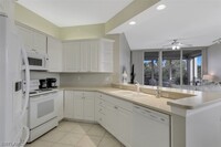 450 Launch Cir in Naples, FL - Building Photo - Building Photo