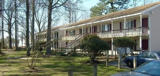 815 Sandy Ct, Unit 801