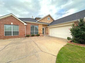 1579 Poets Way in Allen, TX - Foto de edificio - Building Photo