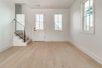 1056 Hangar Dr in Oklahoma City, OK - Building Photo - Building Photo