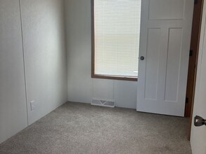 486 Baja Ln S in Fargo, ND - Building Photo - Building Photo