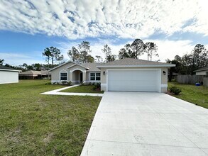 23 Kathryn Pl in Palm Coast, FL - Building Photo - Building Photo