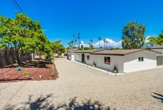 658 Las Flores Dr in San Marcos, CA - Building Photo - Building Photo