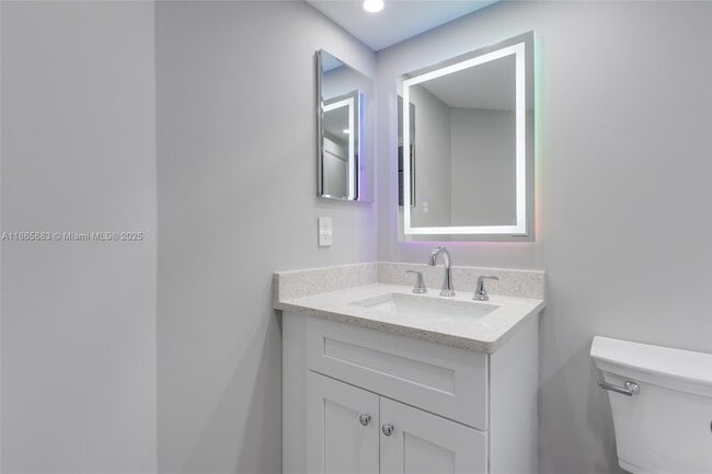 2474 NW 89th Dr in Coral Springs, FL - Building Photo - Building Photo