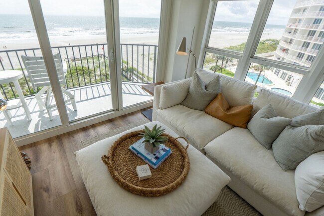 1551 First St in Jacksonville Beach, FL - Building Photo - Building Photo