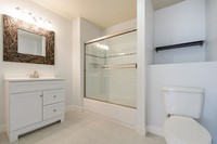 11214 Morrison Ave in North Hollywood, CA - Building Photo - Interior Photo