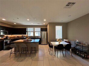 11231 Hidden Peak Ave in Las Vegas, NV - Building Photo - Building Photo