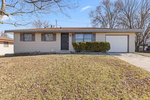 507 Chisholm Trail